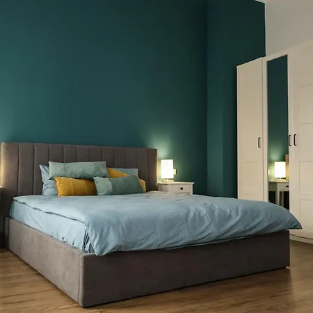 Hirooms Brasov, Cozy Apartmán *